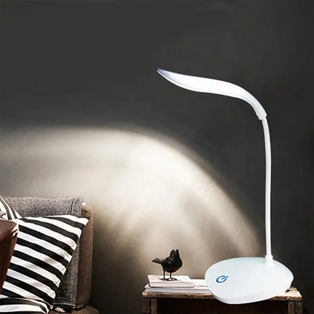 LED Reading Desk Lamp Portable Desk Lamp USB Charging Table Light Touch Dimming Learn Eye Protection Light Room Office Lighting